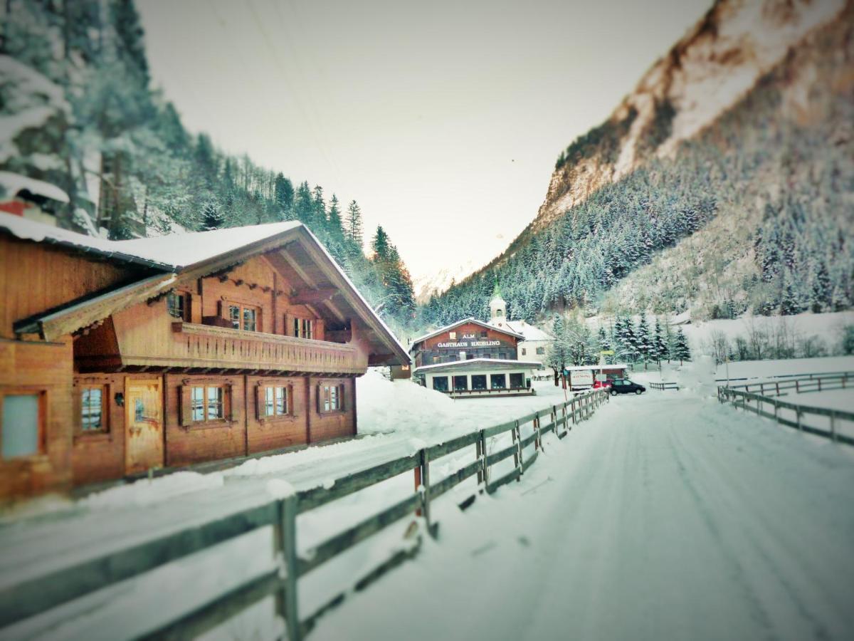 Gasthaus Haeusling Alm Hotel ไมย์อาโฮเฟิน ภายนอก รูปภาพ